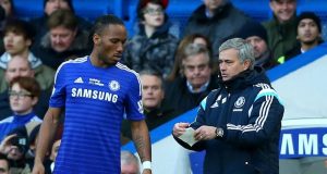 Sidwell : Drogba Menangis Ketika Chelsea Pecat Mourinho