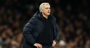 Mourinho : Spurs Melakukan Segala Mungkin Untuk Penyerang Baru