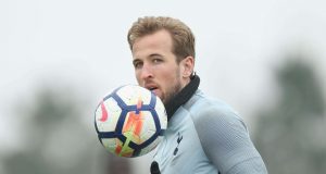 Ferdinand : Tottenham Tidak Akan Biarkan Kane Pergi