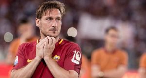 Francesco Totti : Saya Tidak Akan Biarkan Cristian Gabung Lazio