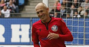Arjen Robben Keluar Dari masa Pensiun