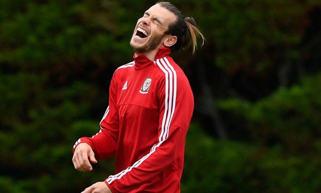 Page : Bale Mencintai Sepakbolanya Lagi
