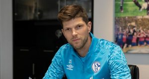 Klaas Jan Huntelaar Kembali ke Schalke