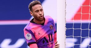 PSG Resmi Perpanjang Kontrak Neymar