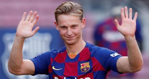 Barcelona Siap Mendengarkan Tawaran Untuk Frenkie De Jong