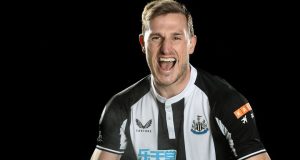 Newcastle Rekrut Chris Wood Dari Burnley